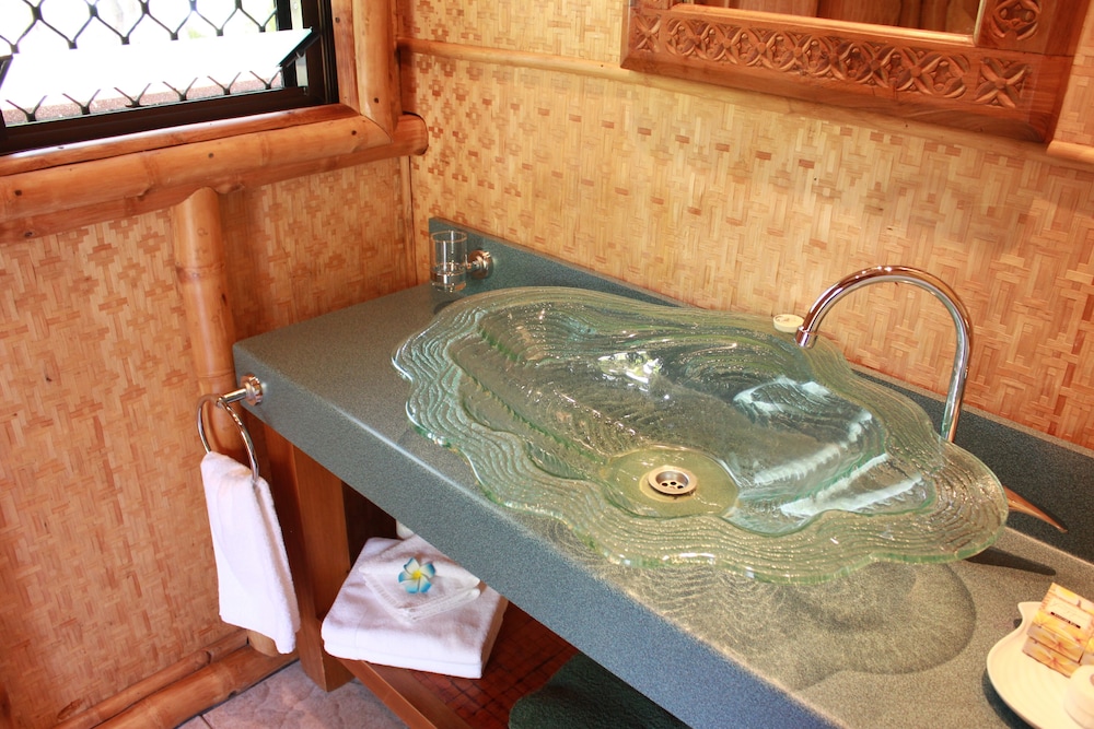 MAGIC REEF BUNGALOWS photo4