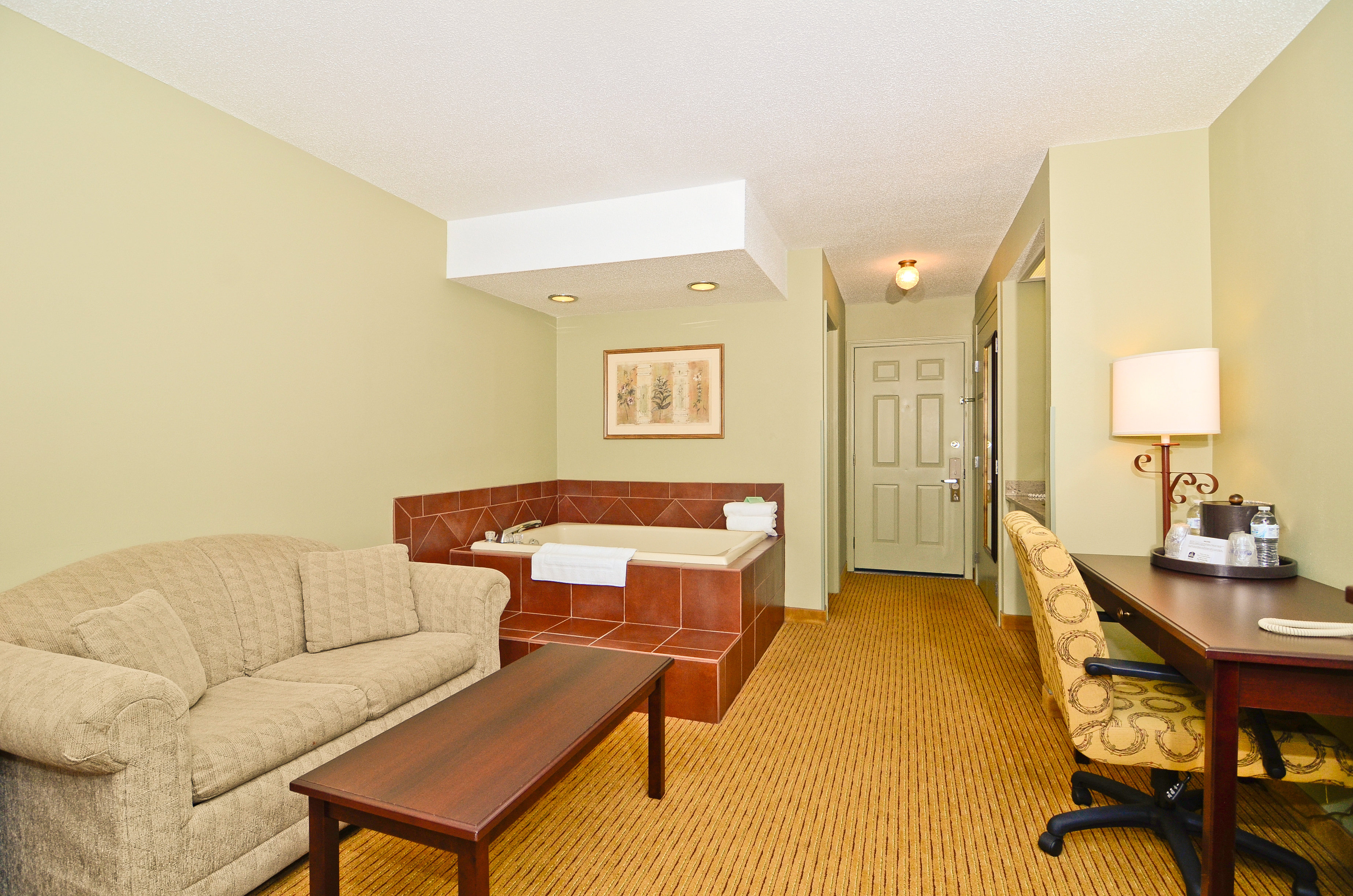 Best Western Plus Concord Inn 48/75