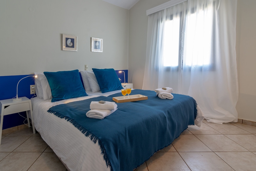 Gt Beach Hotel 6/49