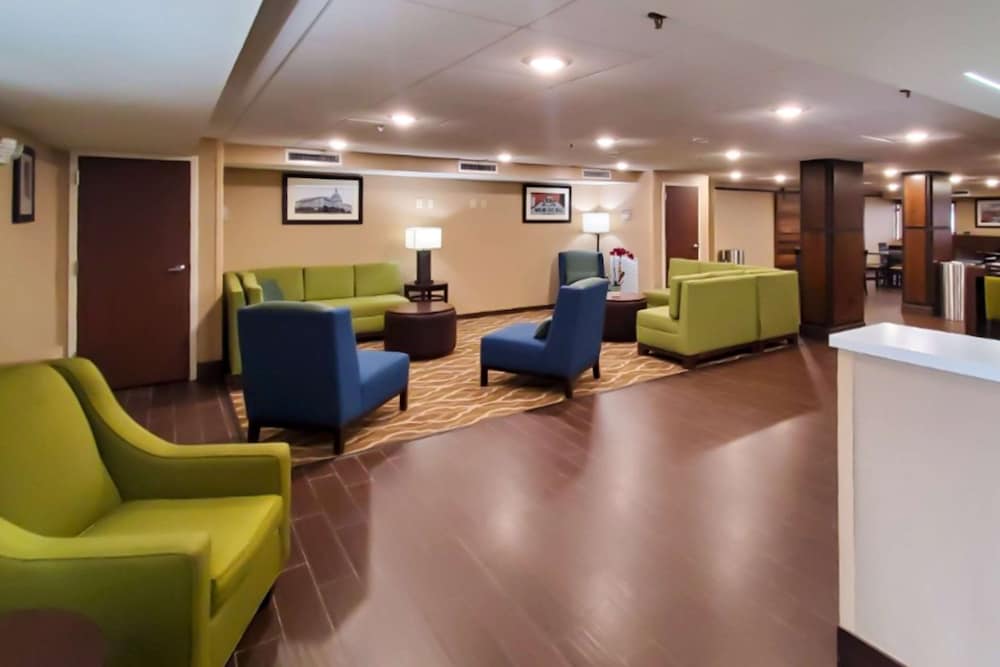 Comfort Inn Oxon Hill - National Harbor 26/31