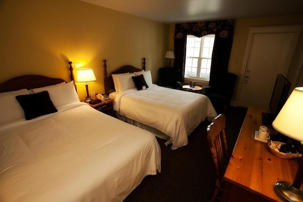 Inverary Resort 19/68