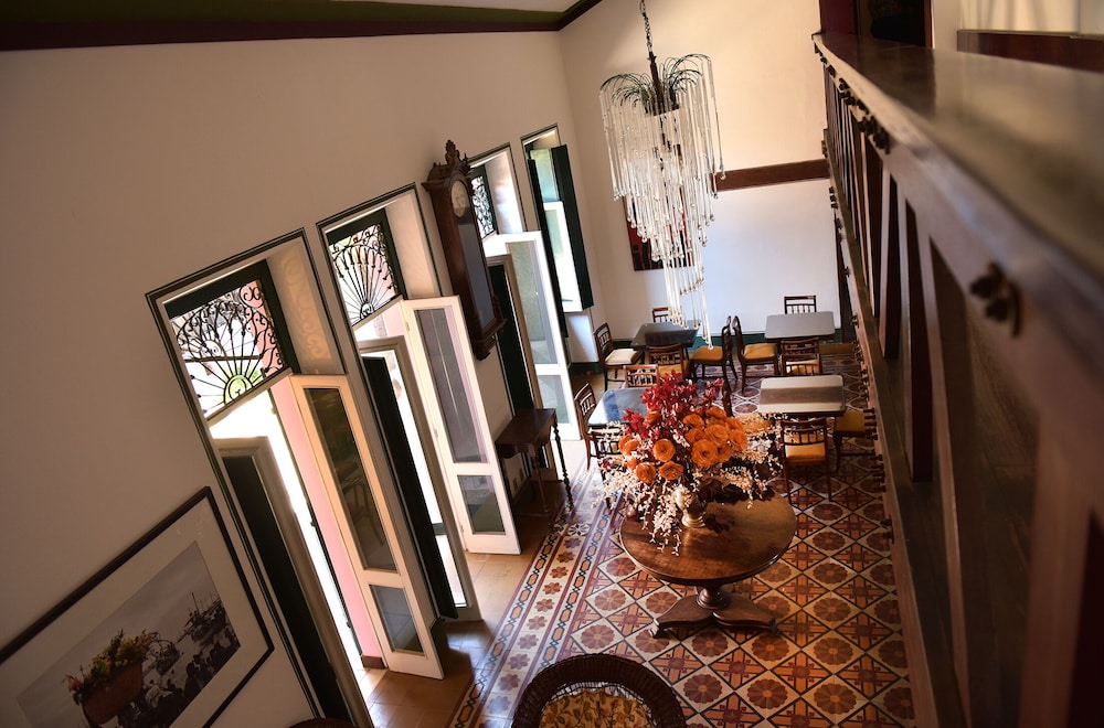 Hotel Catharina Paraguacu 58/67