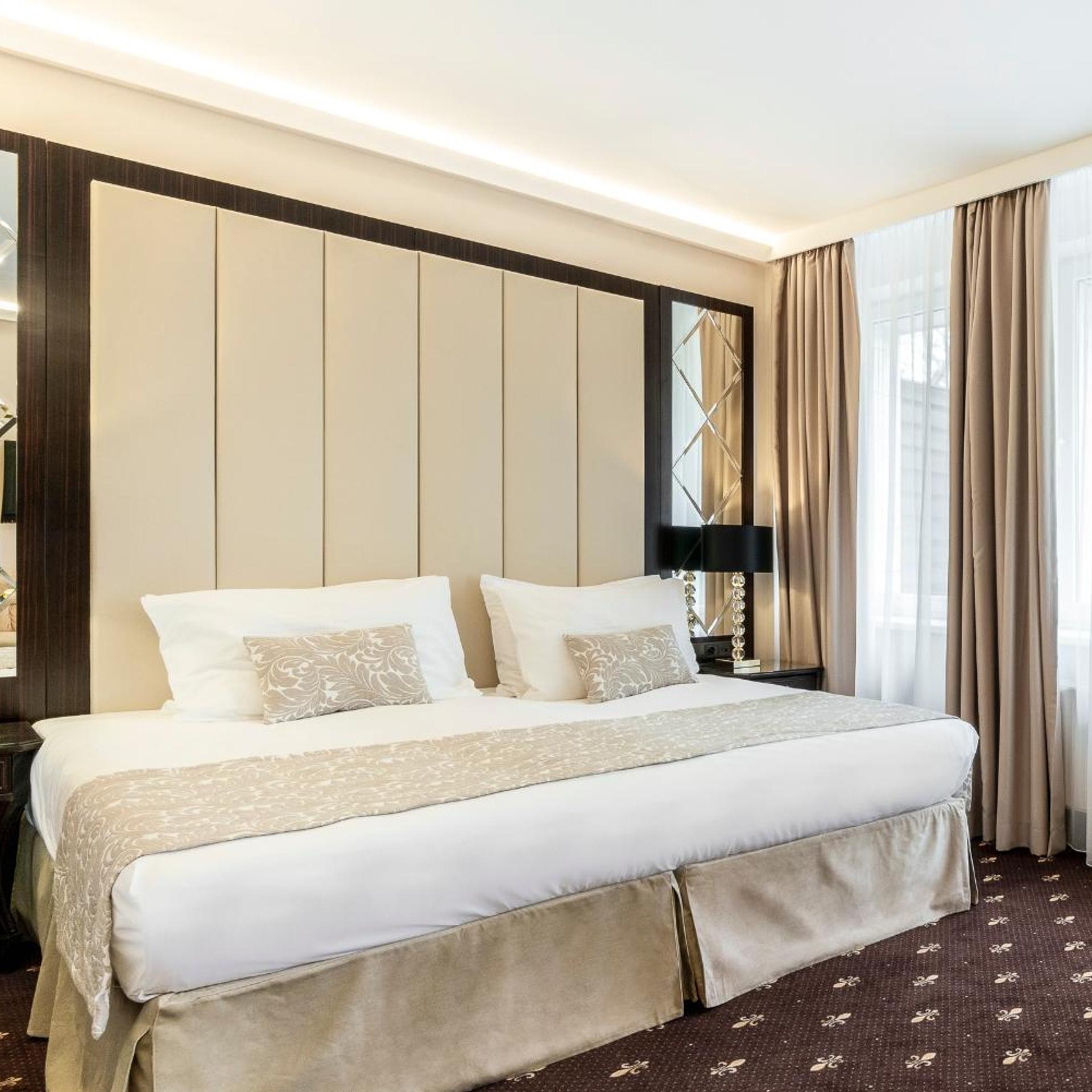 Sea, Classic, Double or Twin Bed