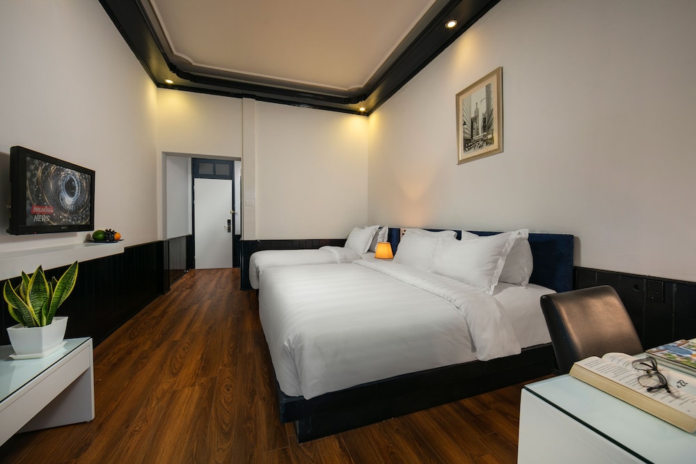 Hanoi Solo Hostel 12/66