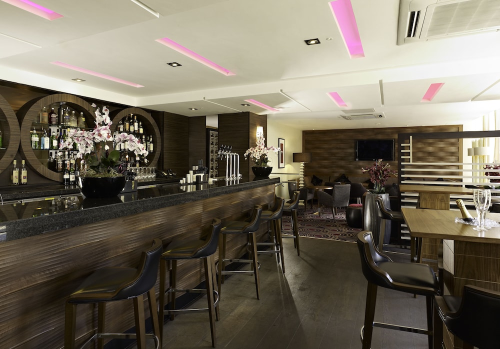 DoubleTree by Hilton London Victoria 53/56