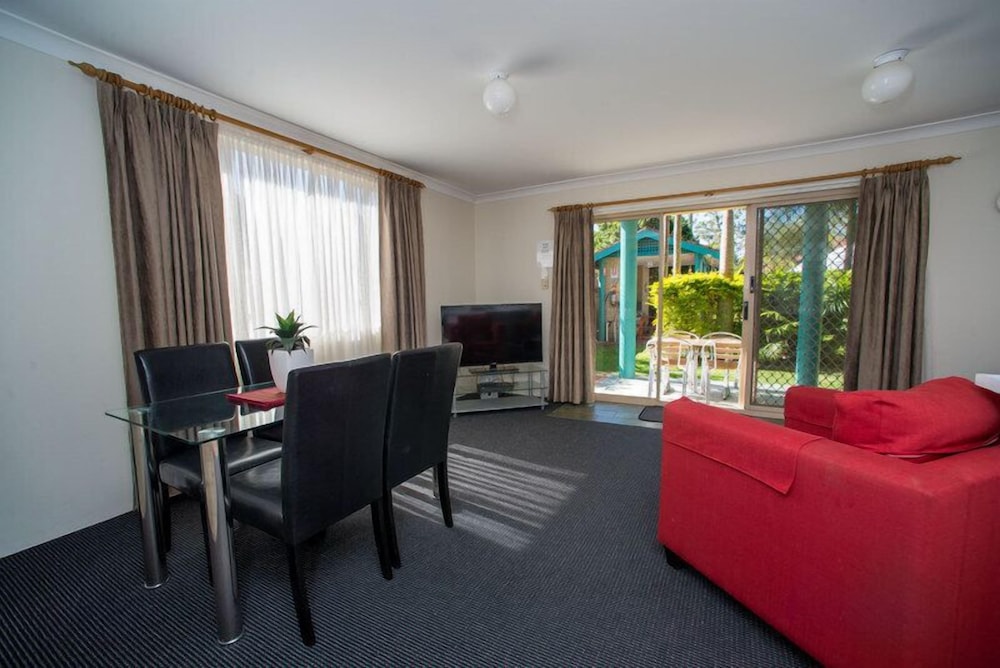 Beaches Serviced Apartments 32/46