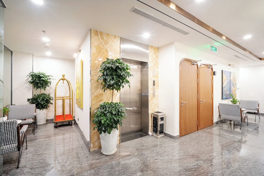 Hato Saigon Hotel & Rooftop 36/50