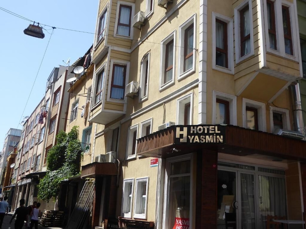 Yasmin Hotel 40/48