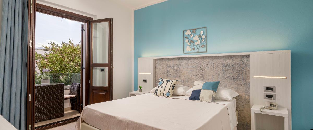 Comfort, Family, Lateral Side Sea View, Balcony