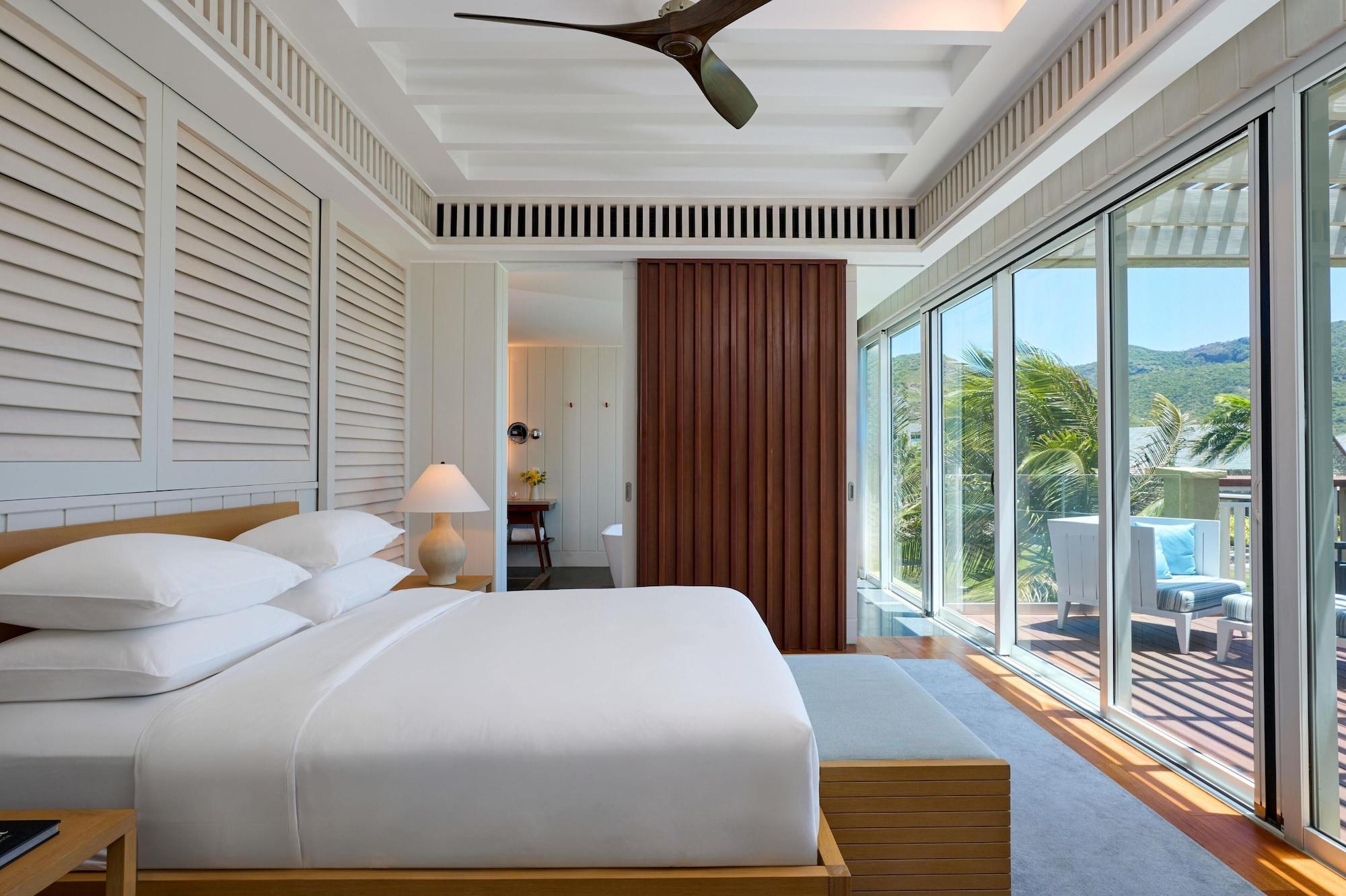 Penthouse, Suite