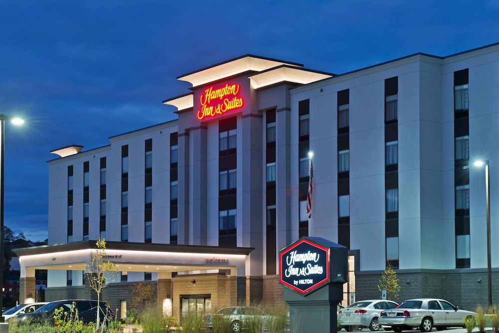 Hampton Inn & Suites North Huntingdon-Irwin 1/45