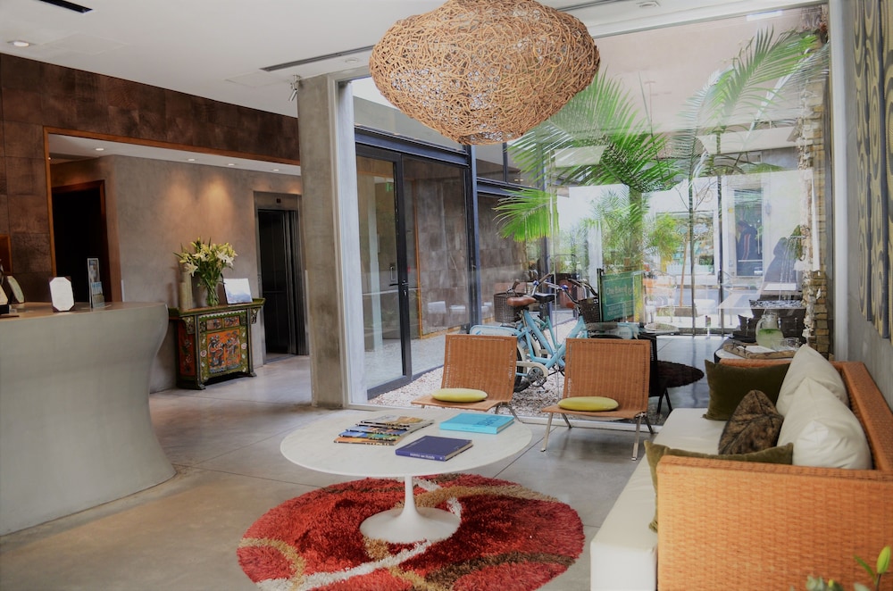 Mine Hotel Boutique 53/69