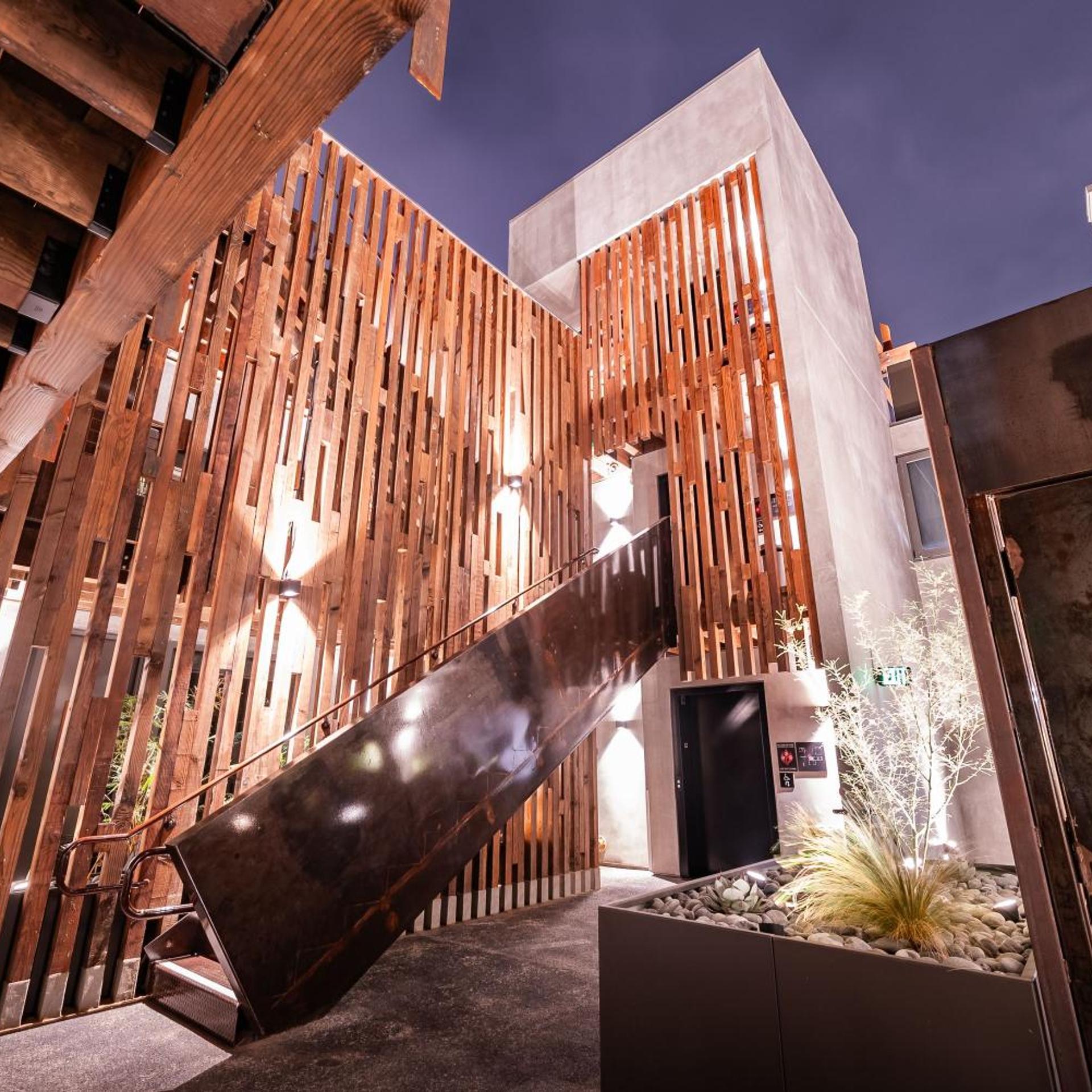 City24 Condo Hotel Little Italy Mission Hills 24/49