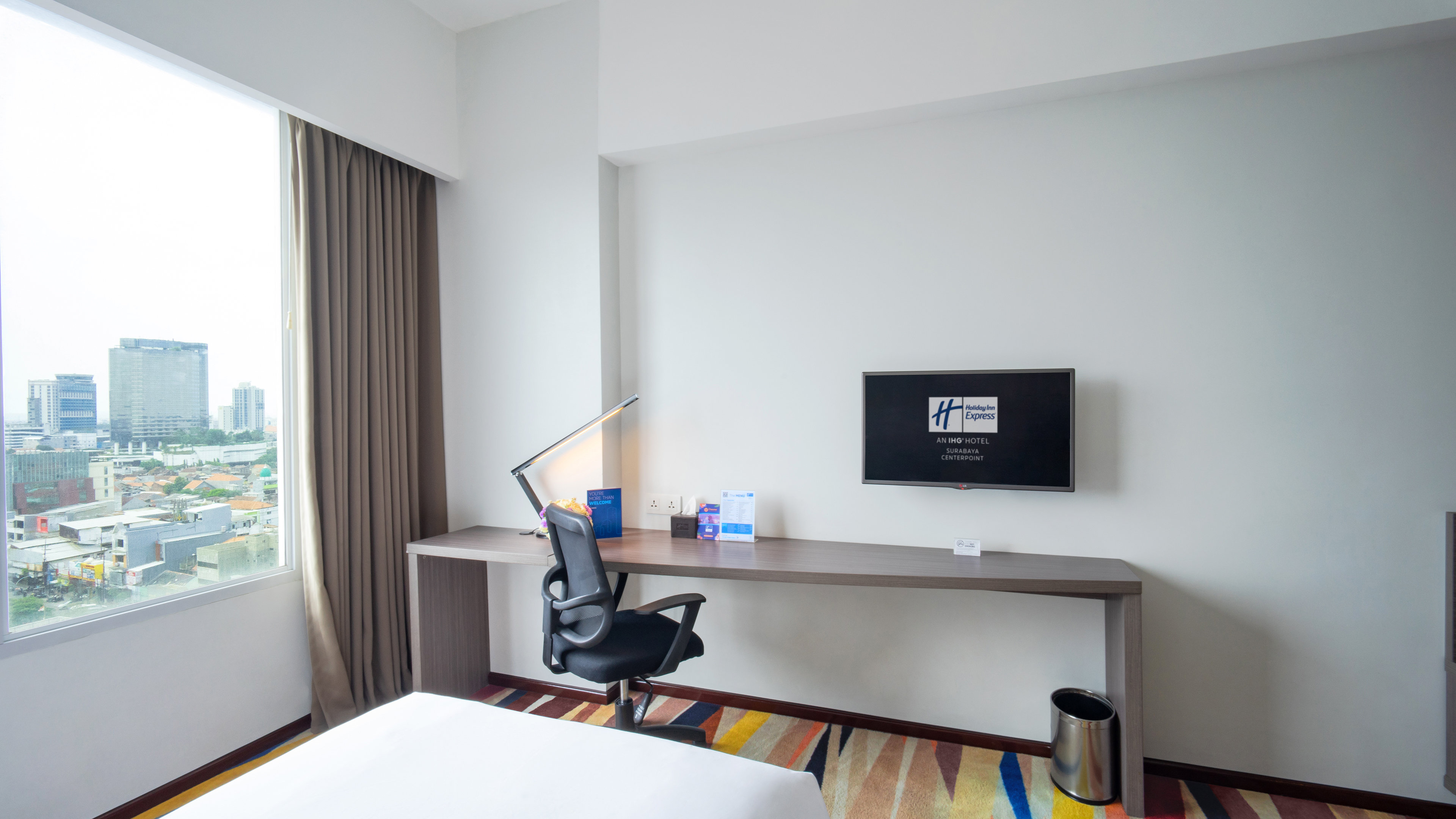 Holiday Inn Express Surabaya Centerpoint by Ihg 28/81
