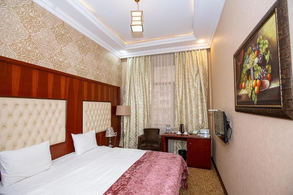 Clover Hotel Baku 8/50