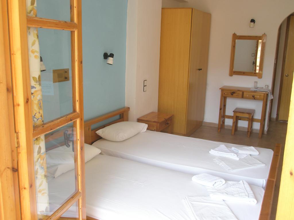 Ostria Hotel 13/30