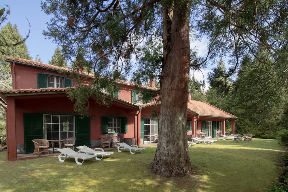 Quinta Santo Antonio Da Serra 38/44