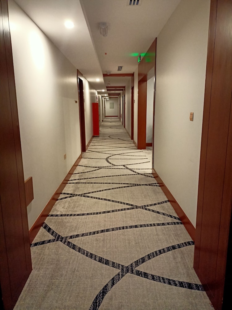Grand Tourist Hotel 42/50