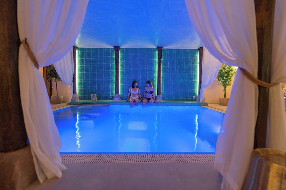 Hotel & Spa La Residencia Puerto 42/73