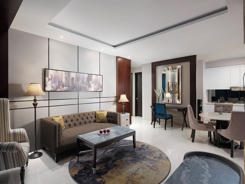 The Grove Suites by Grand Aston 39/57