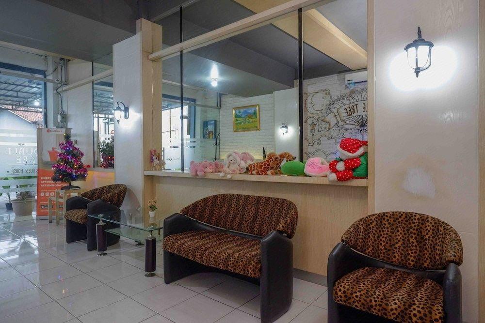OYO 3746 Double Tree Guesthouse 18/24