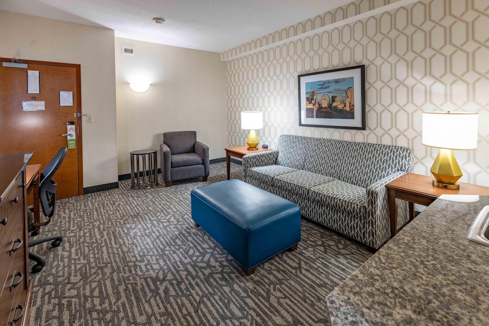 Drury Plaza Hotel St Louis Chesterfield 30/50