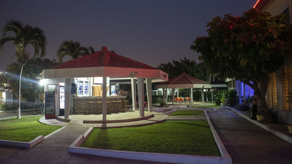Ssnit Guest House 29/37