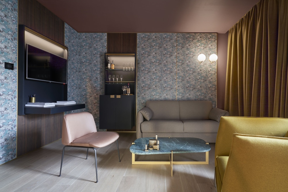 My One Hotel Executive 43/51