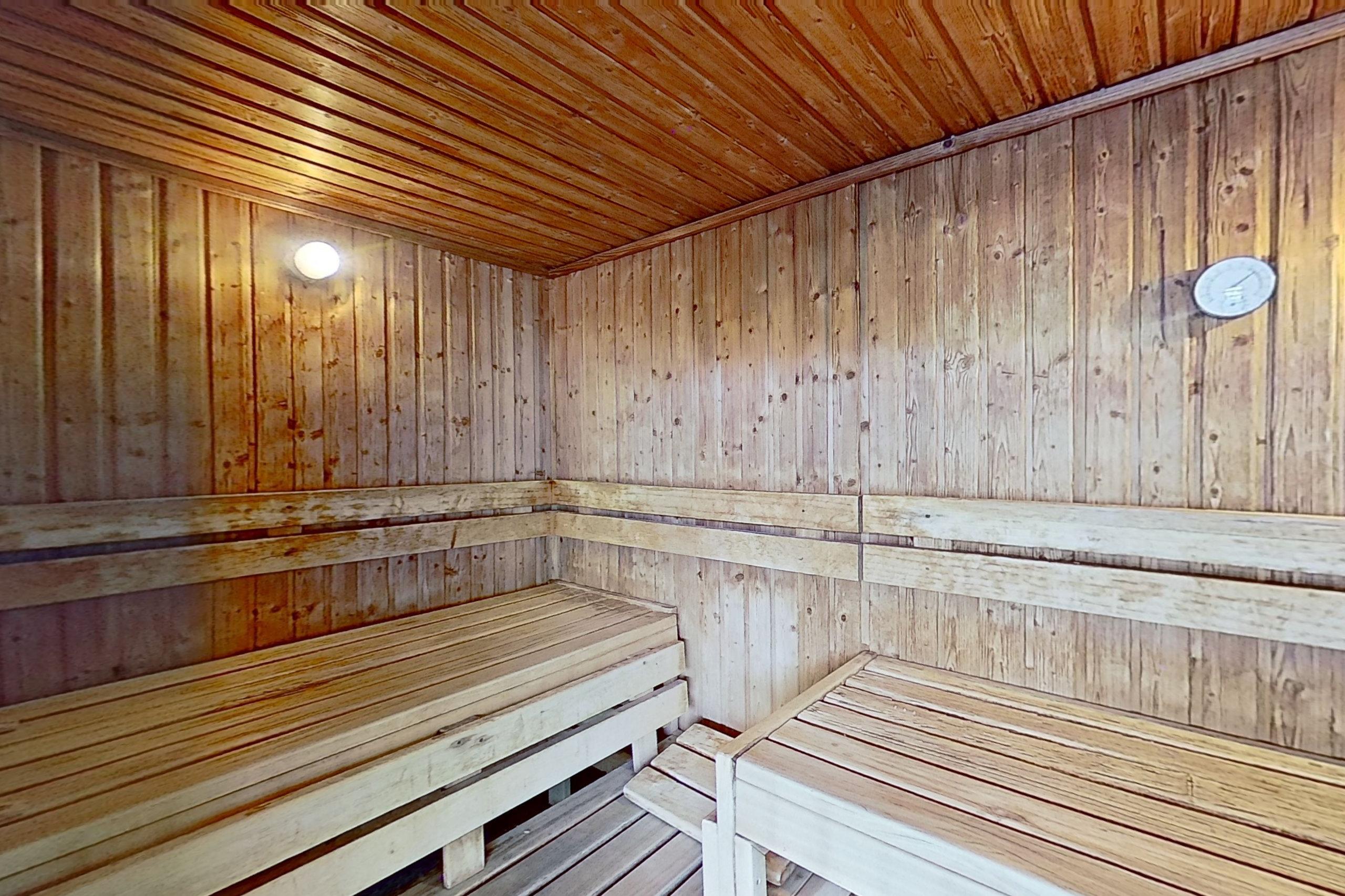 HOTEL PLAGE SAINT JEAN 15/30