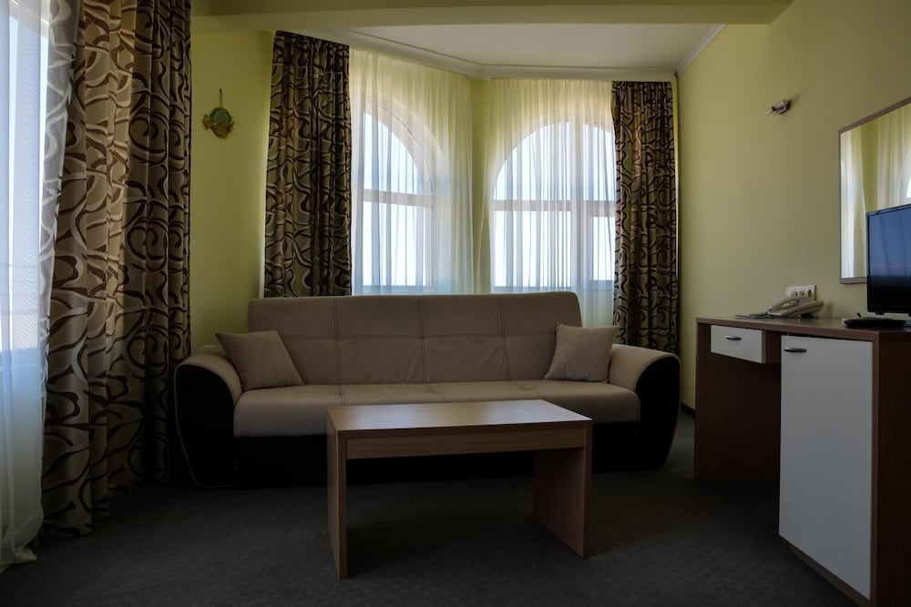 Park Hotel Bellevue 48/65