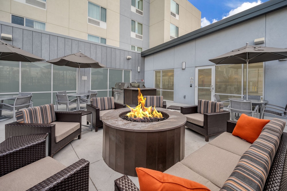 TownePlace Suites by Marriott Indianapolis Airport 38/63