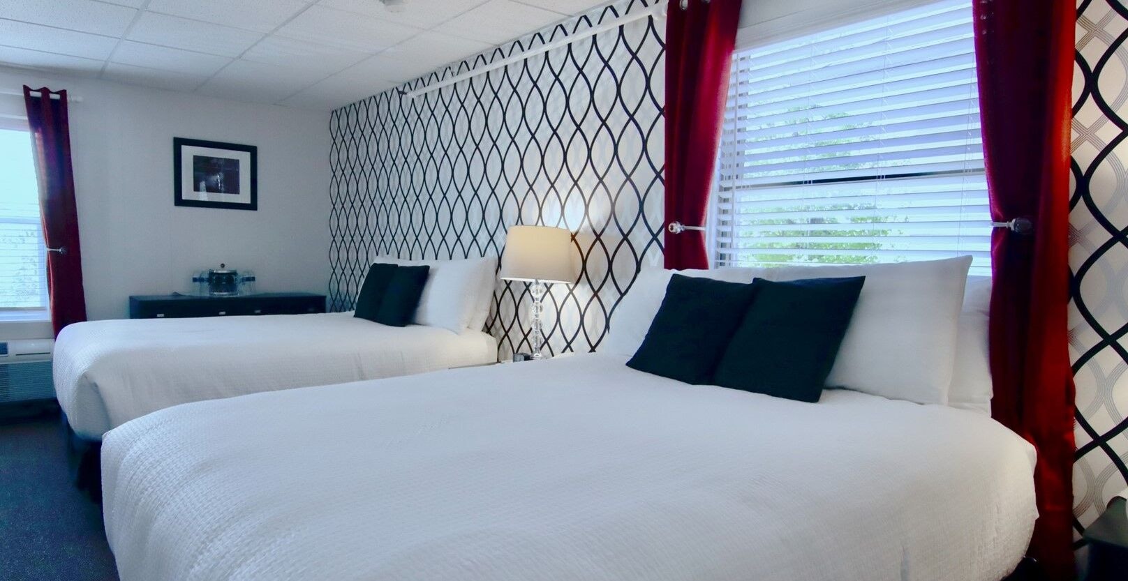 Silverwood, 2 Queen Beds