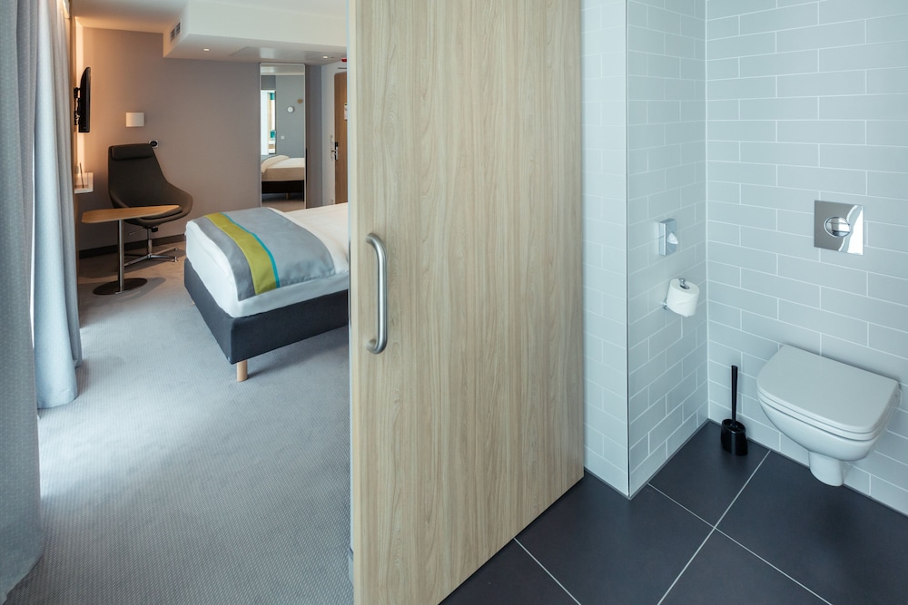Holiday Inn Express Erlangen 17/57