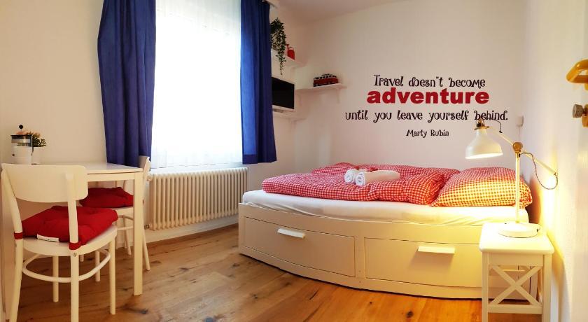 Semi Room, Semi Double Bed, Private Bathroom, Small