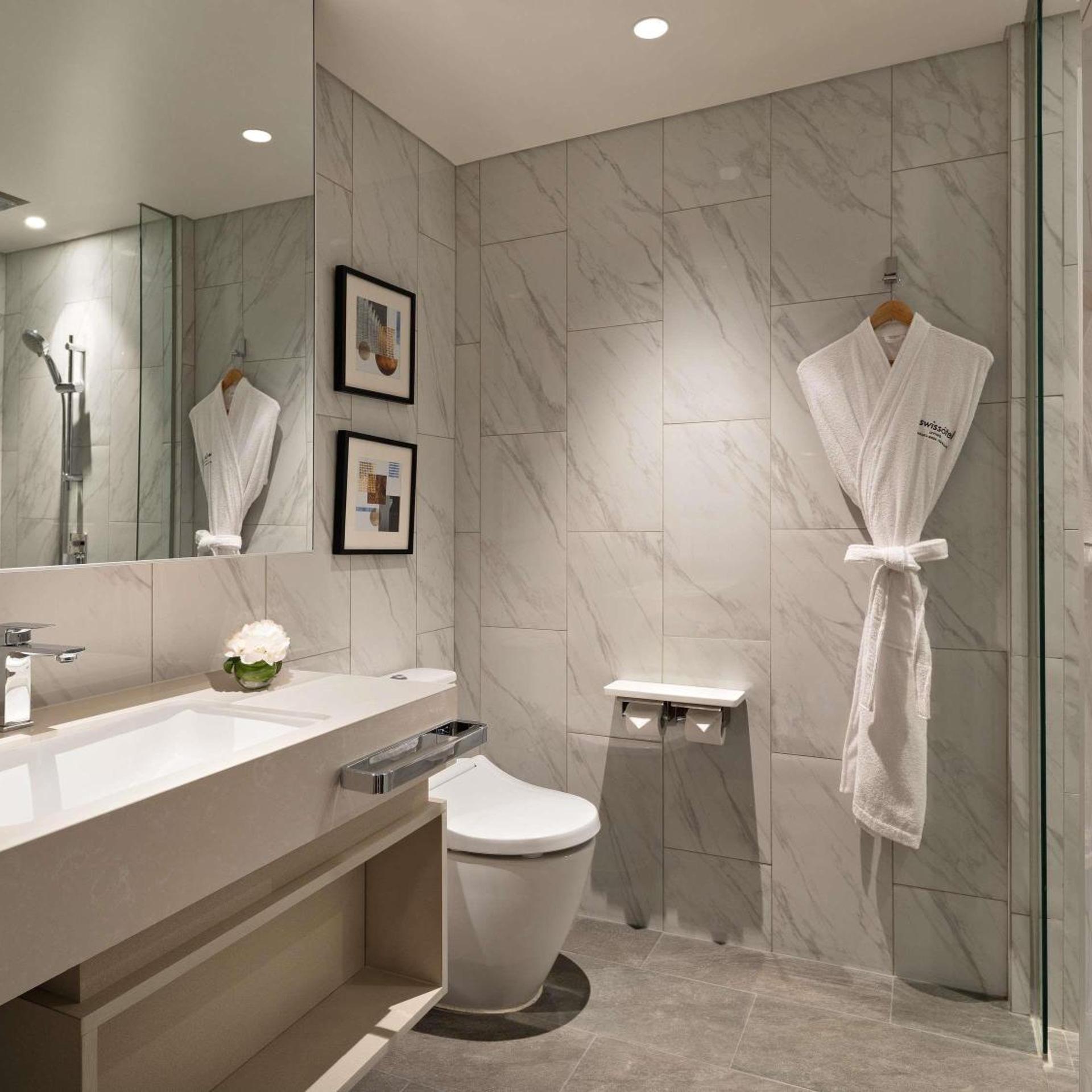 3 Bedrooms, Swiss Advantage, Apartment, King Bed، Swissotel Living Jakarta Mega Kuningan 4/7