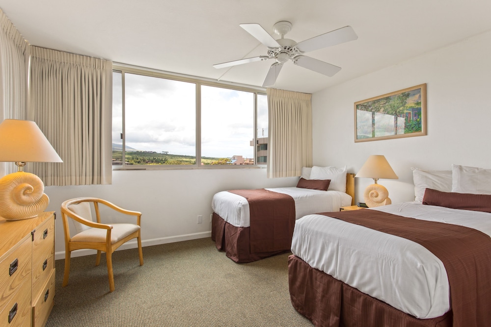 Royal Kahana Maui by OUTRIGGER 32/77