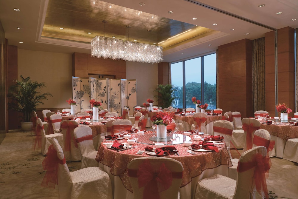Fairmont Yangcheng Lake 38/50
