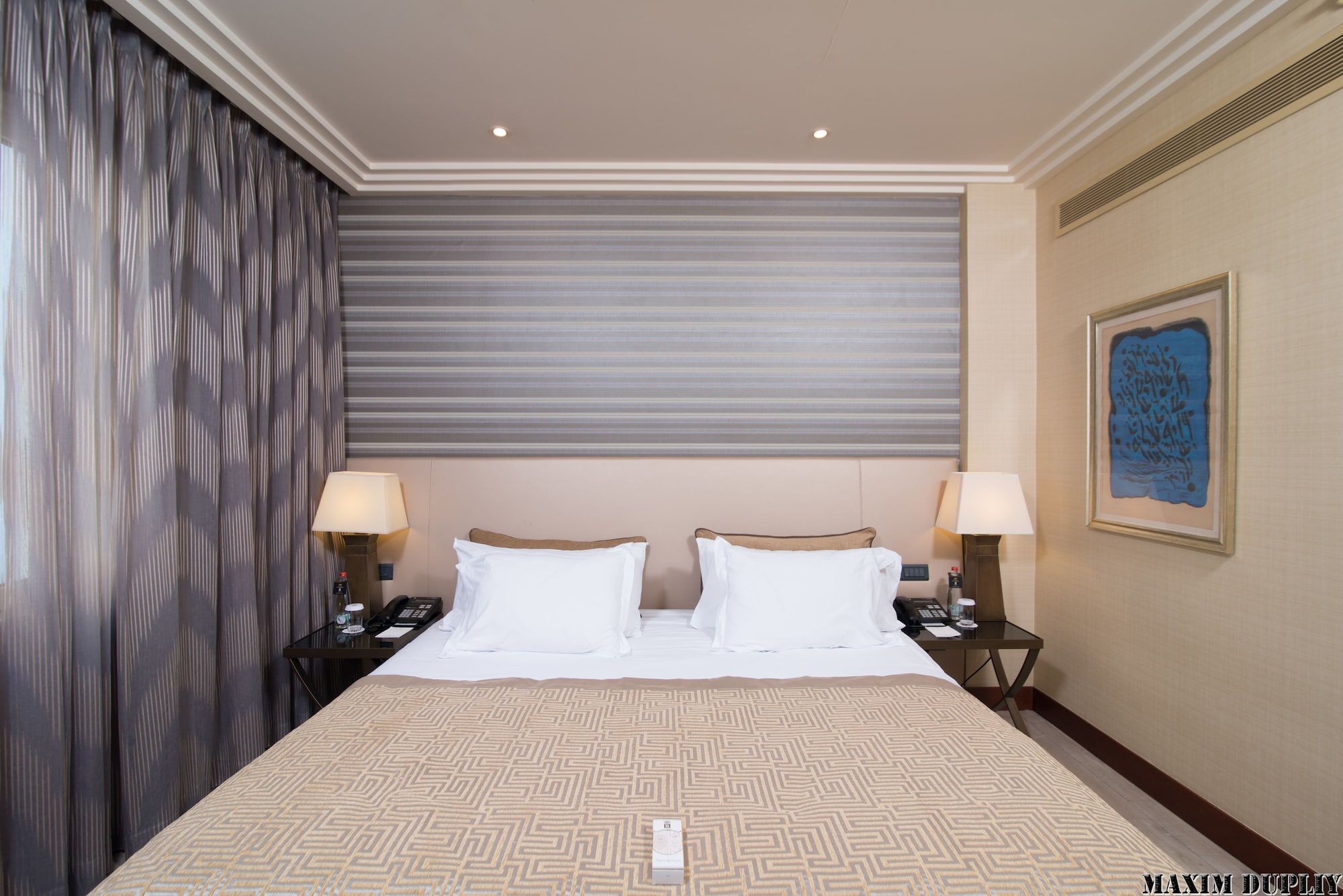 TWIN BEDS