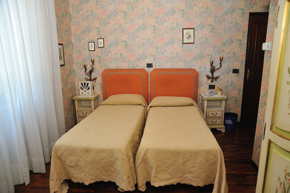 Hotel Savona 37/71
