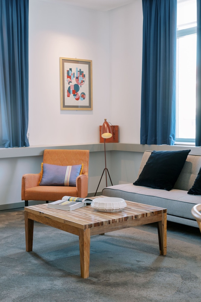 The Editory Artist Hotel 28/50