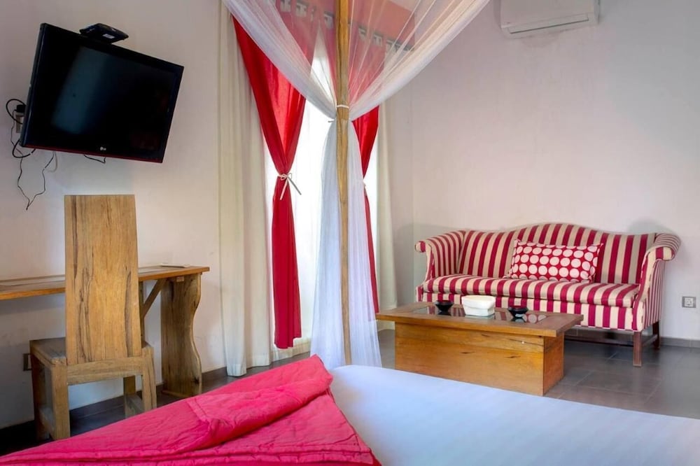 Casa Mara Guest House 33/67