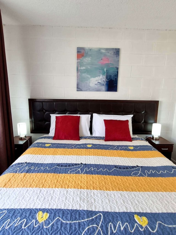 Cedar Lodge Motel Hamilton 17/50