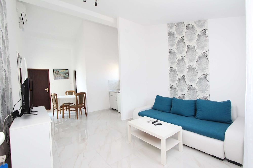 APARTMENT SENA 26/50