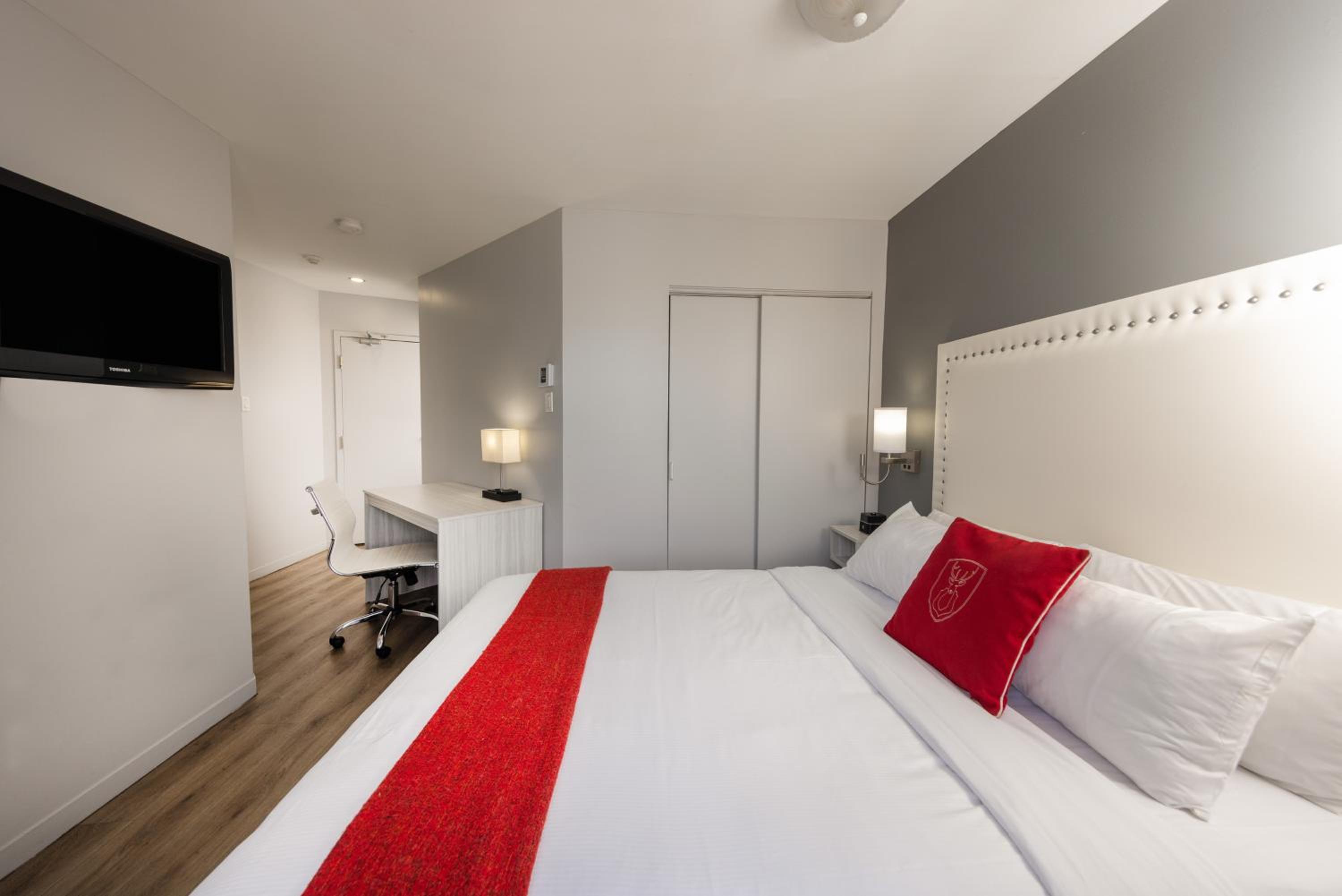 غرفة اقتصادية بسرير كينج، Hotel Du Nord 2/8