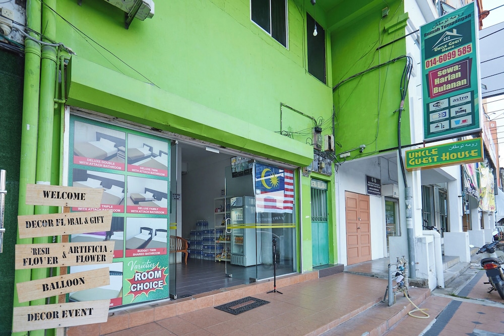 Uncle Guesthouse Kuala Terengganu by ZUZU in KUALA TERENGGANU