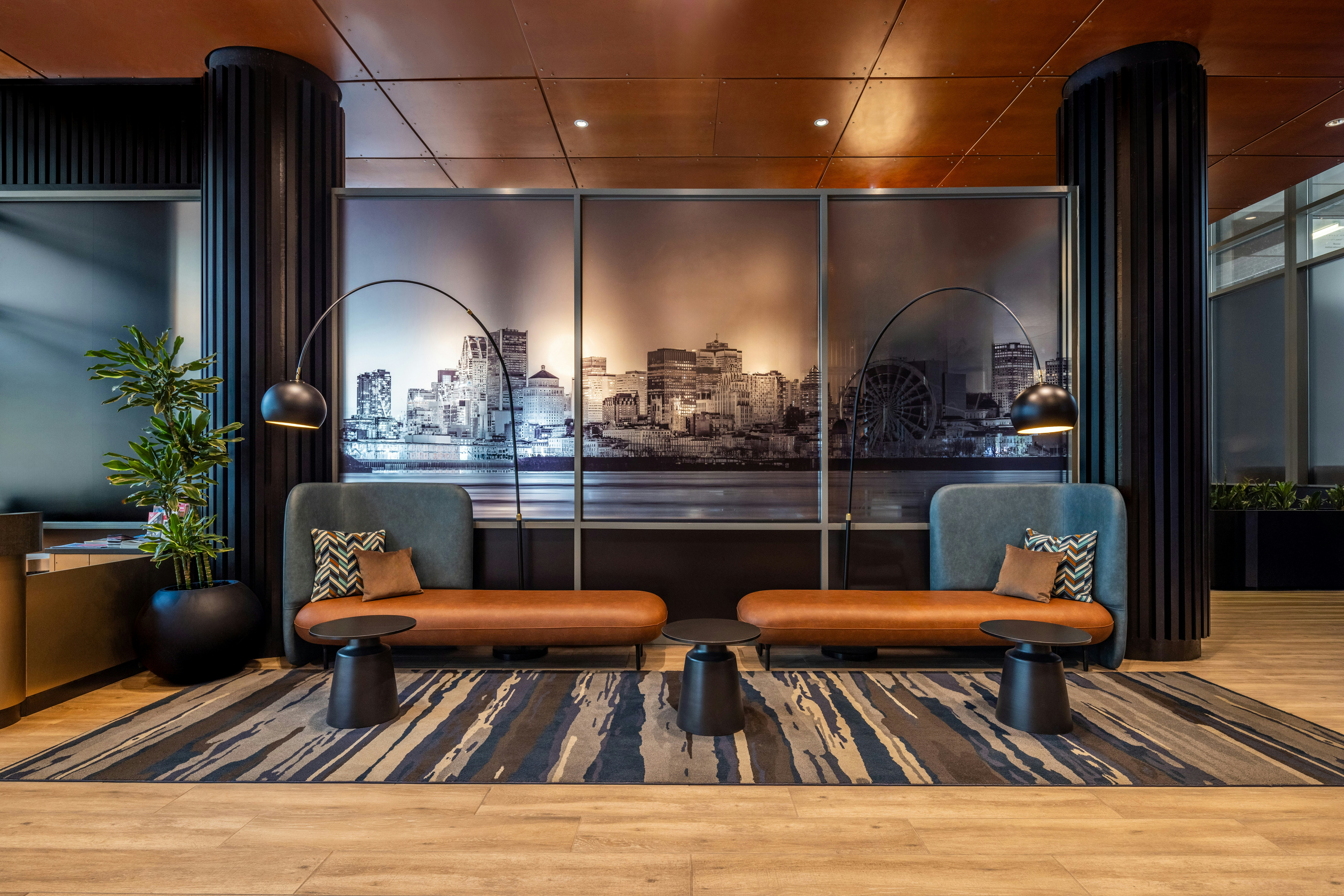 Embassy Suites By Hilton Montreal 48/81