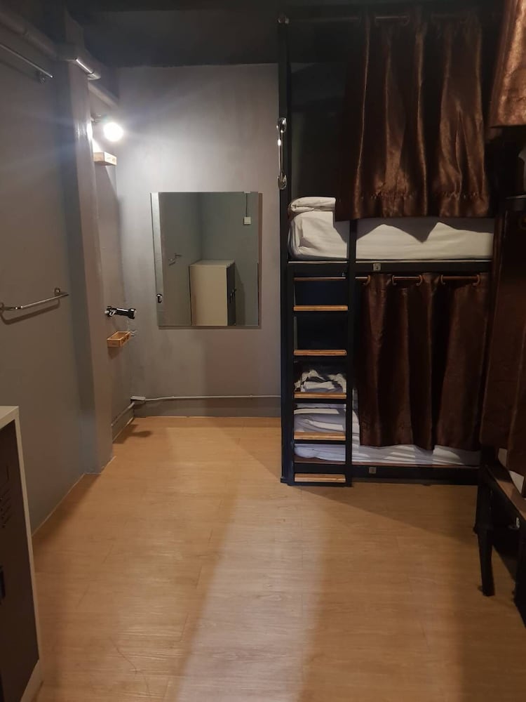 Comfy Bed Hostel - Adults Only 20/39