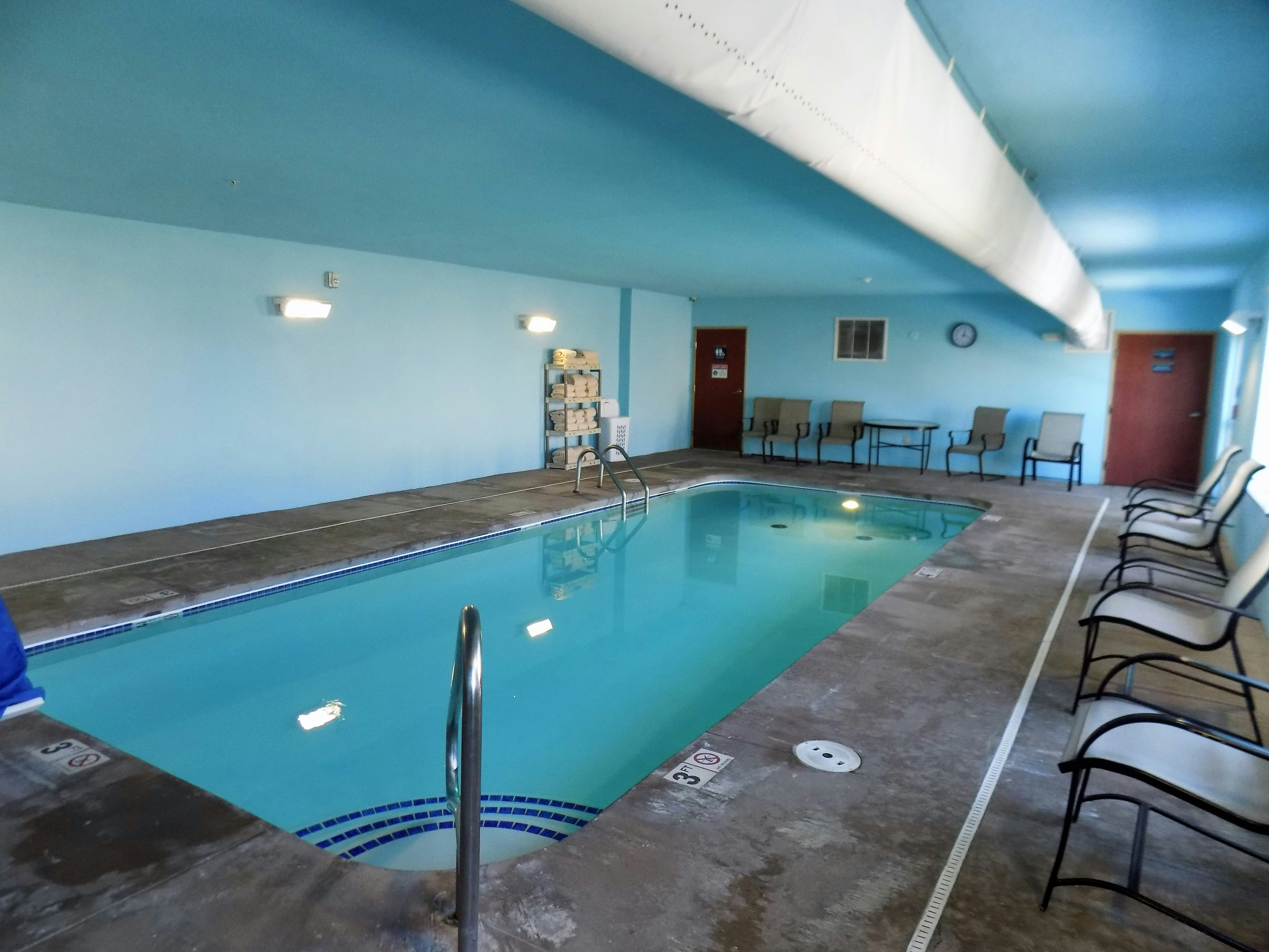 Cobblestone Hotel Suites Seward Ne 37/73