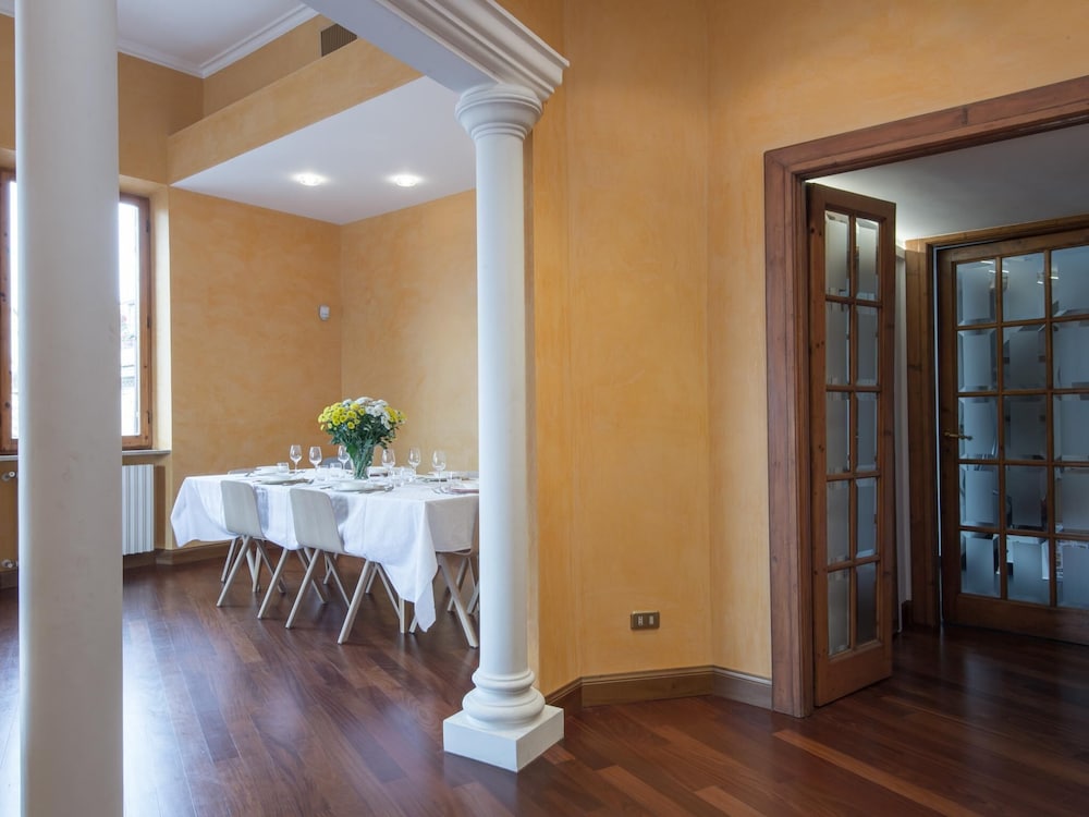 RSH Vatican Luxury View 48/49
