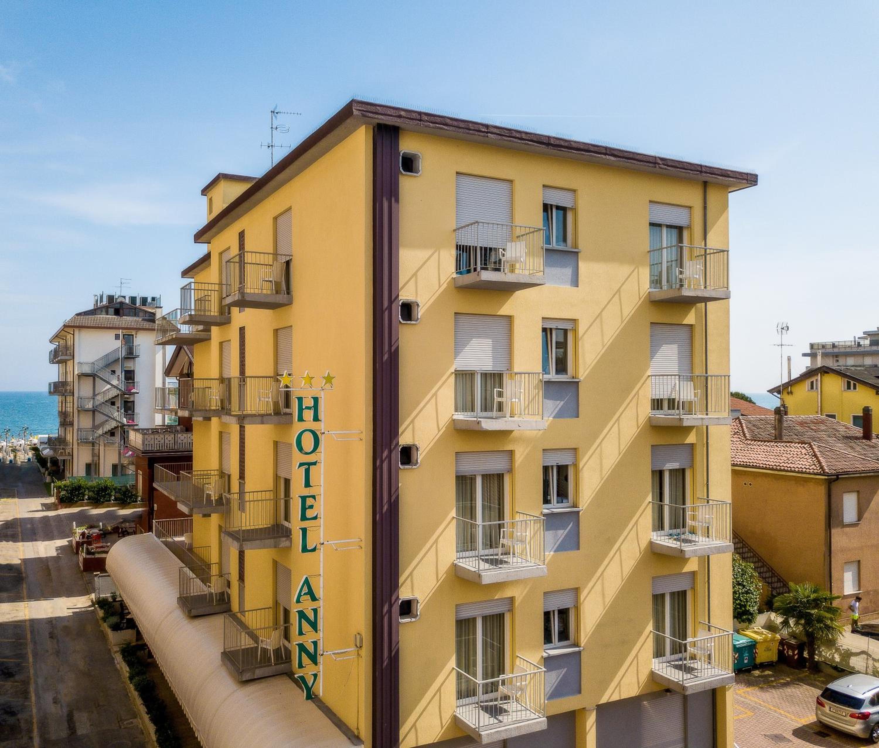 Anny Hotel 2/53
